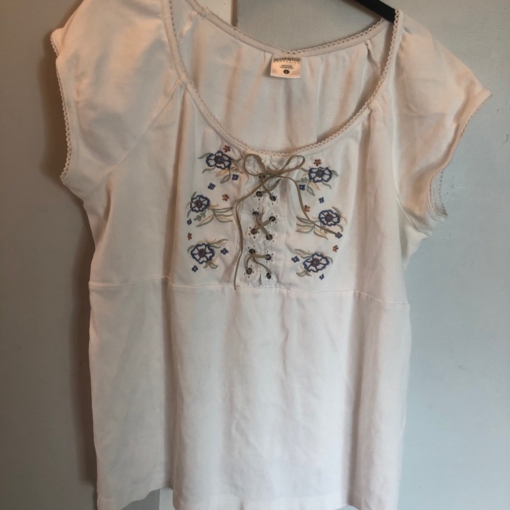 Motherhood Maternity t shirt with embroidery